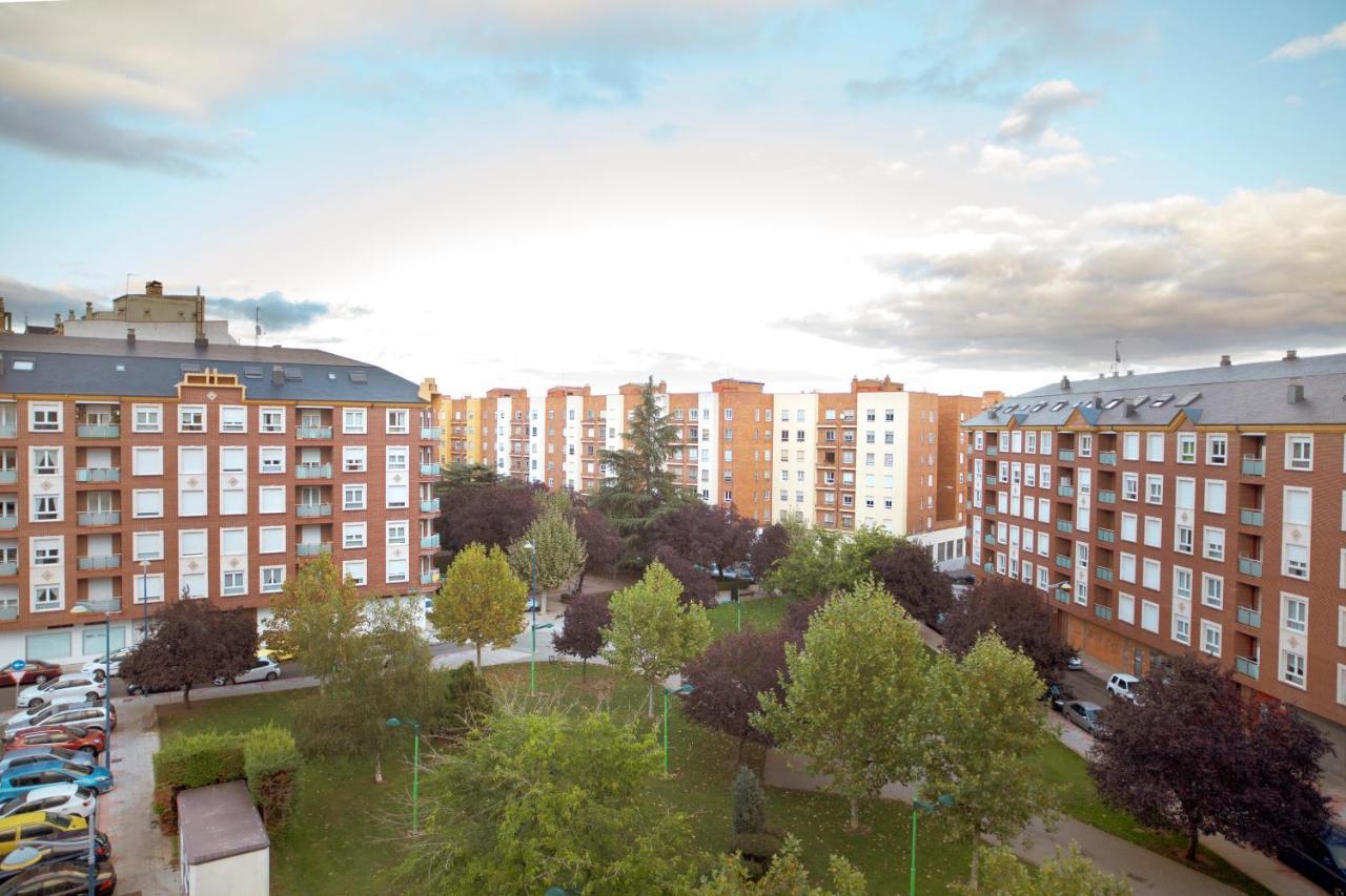 Housingleon - San Marcos Con Garaje Apartman Kültér fotó